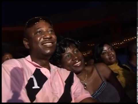 Ay Live Concert - Ay Amuse The Audience At The Lagos Invasion 2009