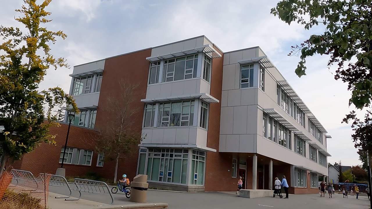 General Gordon Elementary School Vancouver BC Canada Walking TOUR