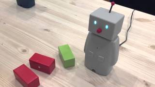 パパママも安心なロボット「BOCCO」