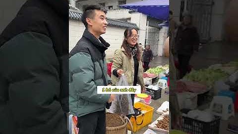 Vì biết tính thời vụ của các loại trái cây trên rừng, Nhị Oa kiếm bộn tiền nhờ rừng núi