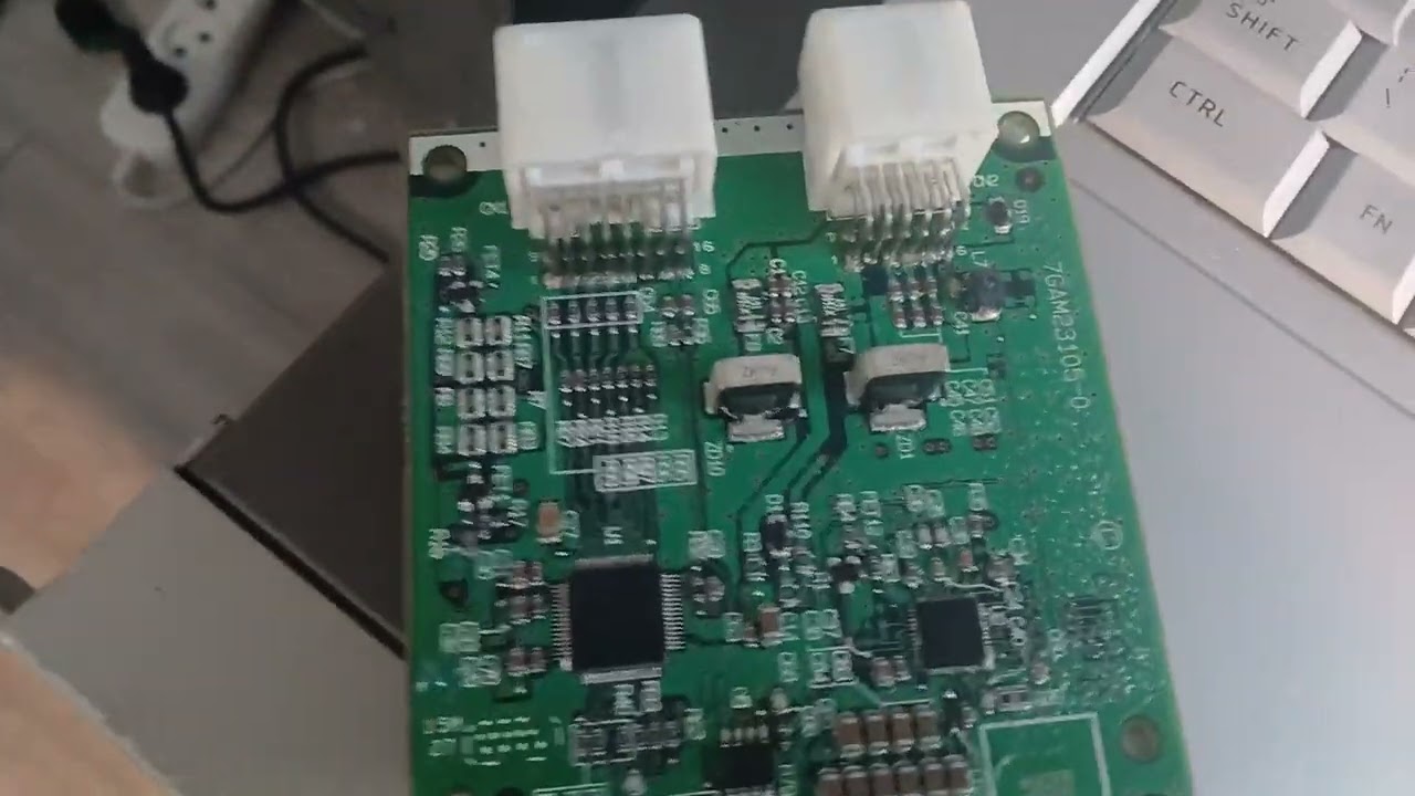 Разблокировка  аккумулятора BMW M5 8903 423-07-09