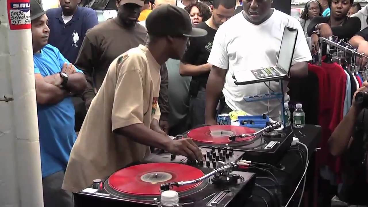 DJ Dummy Struts His Stuff @ Fall DJ Jumpoff!