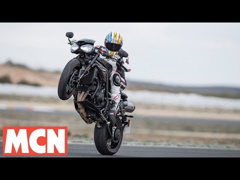 Triumph Speed Triple RS | First Rides | Motorcyclenews.com