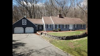 13 Bear Cave Rd video tour