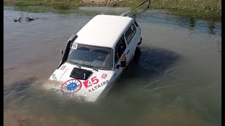 видео: Покатушка выходного дня - утопили ниву! картинка: Покатушка выходного дня - утопили ниву!