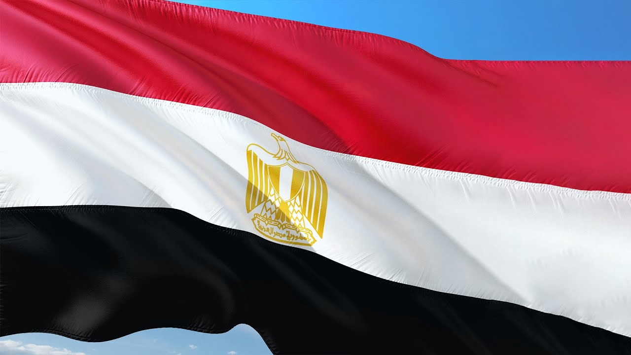 ليه علم مصر عليه نسر؟؟