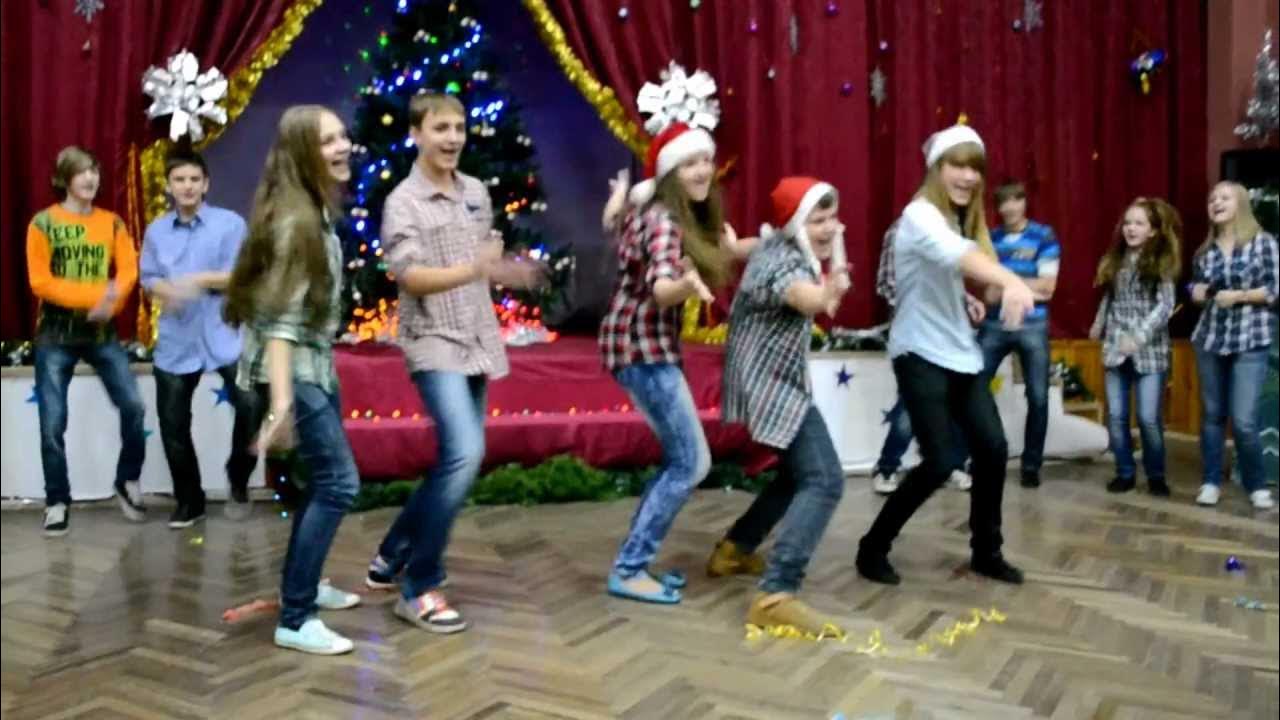 Песня опа опа новый год. Опа новый год. Опа новый год песня. Опа новый год новогодний танец. Оп опа новый год.