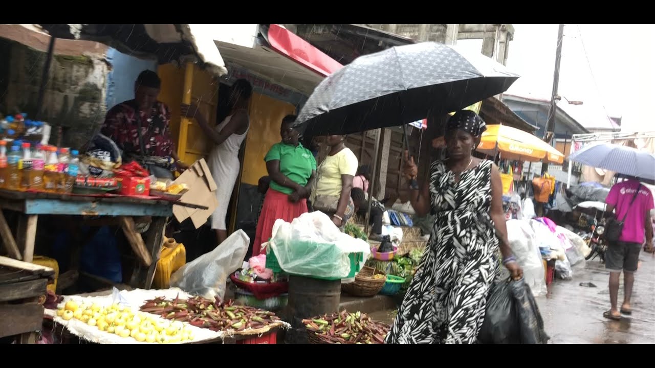 CONGO MARKET: TRADITIONAL LOCAL FOOD MARKET SHOPPING IN SIERRA LEONE 