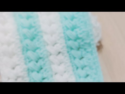 Tutorial video in English how to crochet baby blanket and scarf
