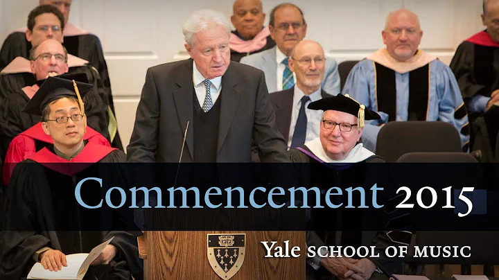 2015 Commencement: Klaus Heymann recieves the Samu...