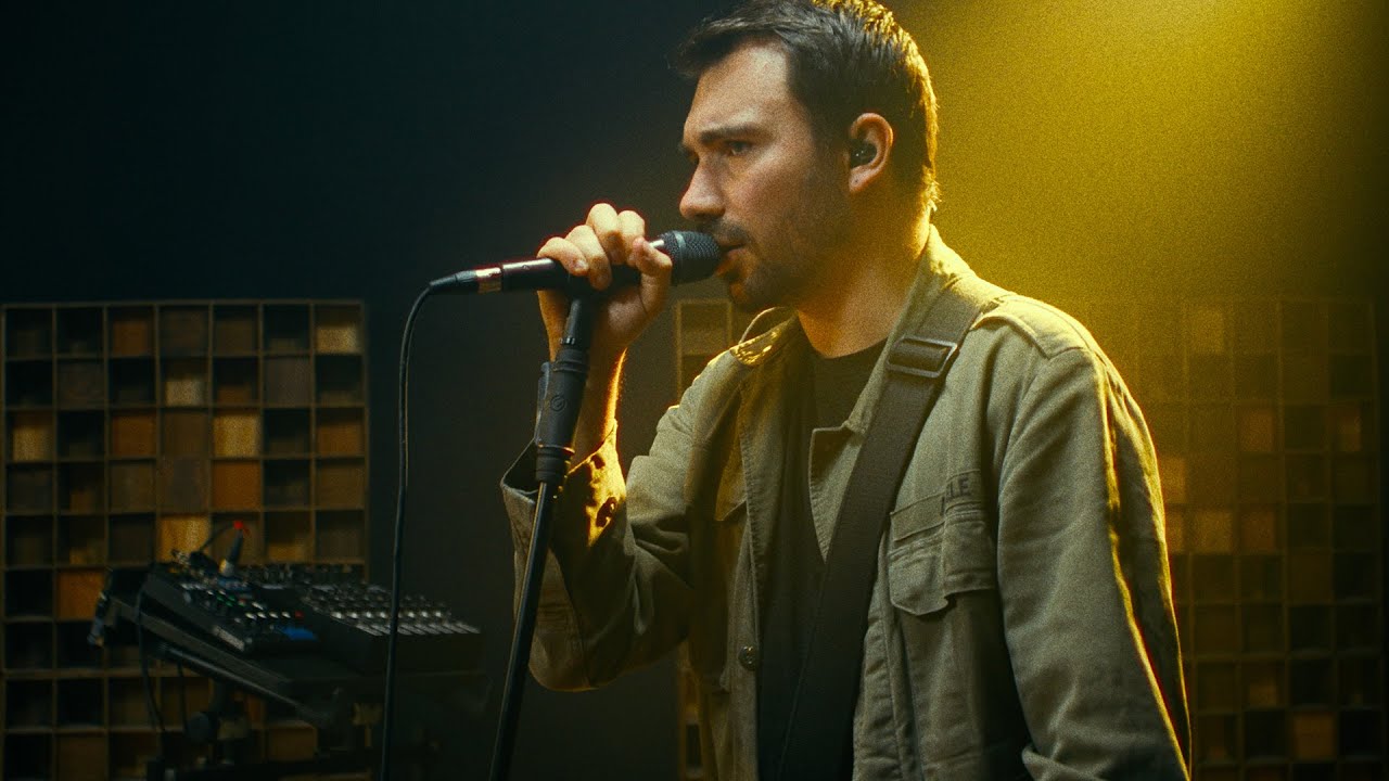 Divine Shade - Stars (Live Session at Polycarpe Studio)