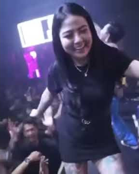 Joged santuy izinkan aku untuk terakhir kalinya