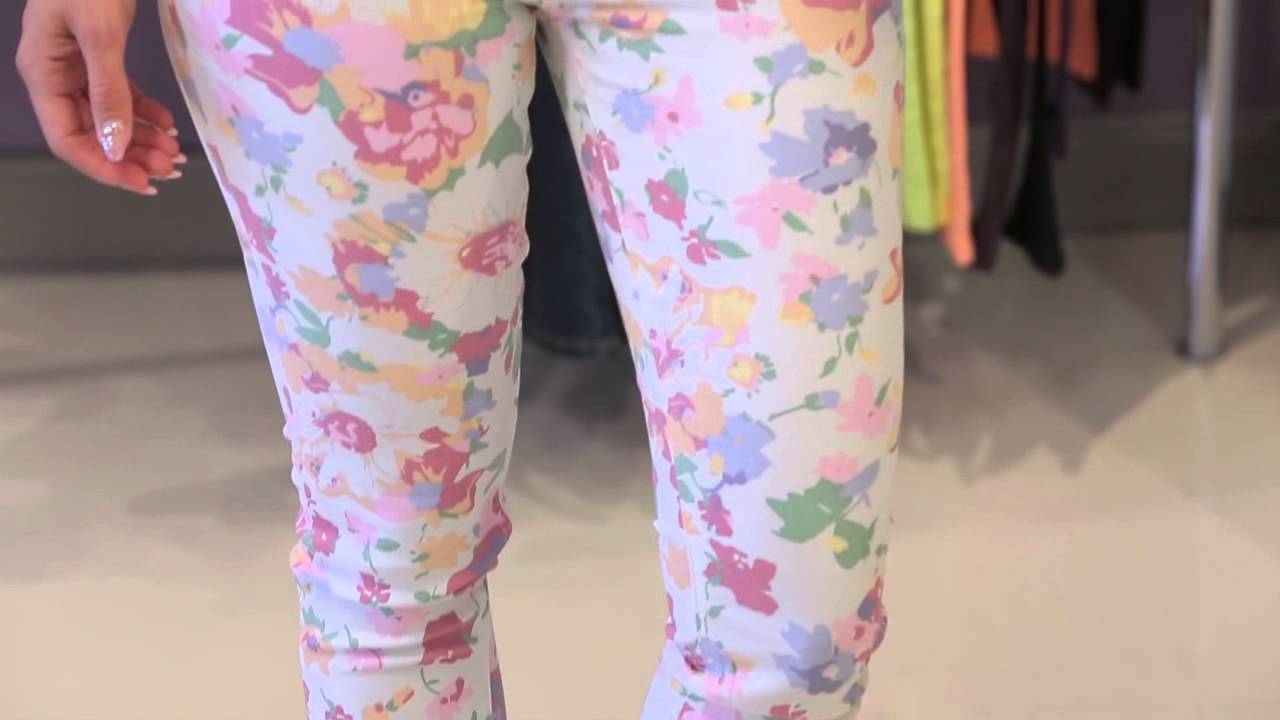 Outfit Ideas With Floral Print : Women's Fashion & Outfit Ideas