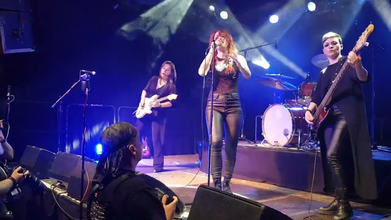 Highway Star - Strange Kind Of Women