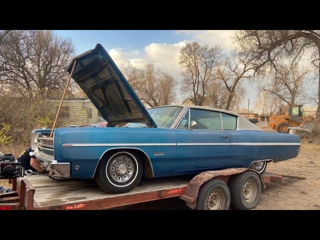 Cutting Up Antique Trucks & A 1968 Plymouth Fury III Finds A New Home!
