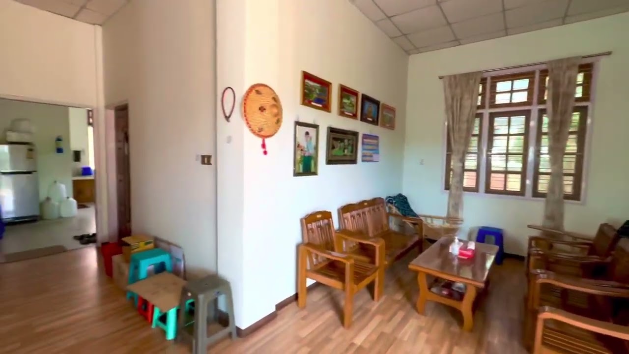 တန်လိုက်တဲ့အိမ်လေး