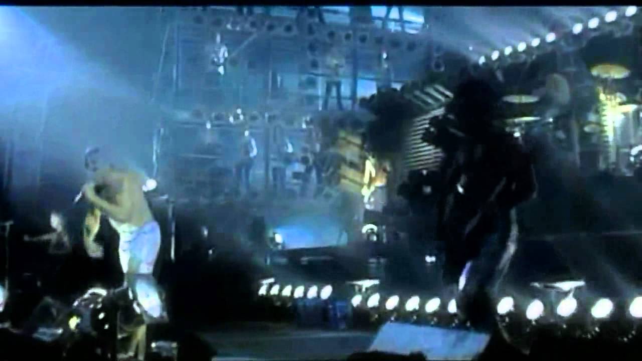 Rammstein - Du Riechst So Gut [Live aus Berlin] - YouTube