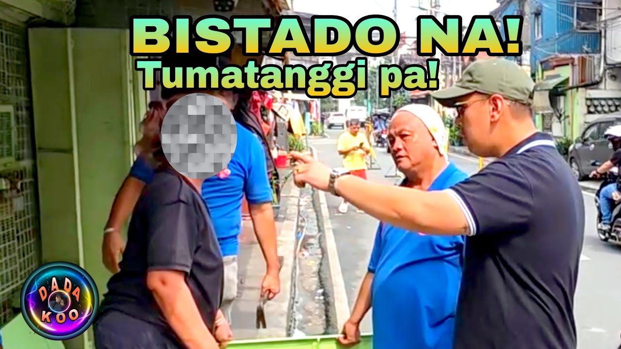 Tinderang makulit!! Men in uniform, nahatak ang sasakayan.