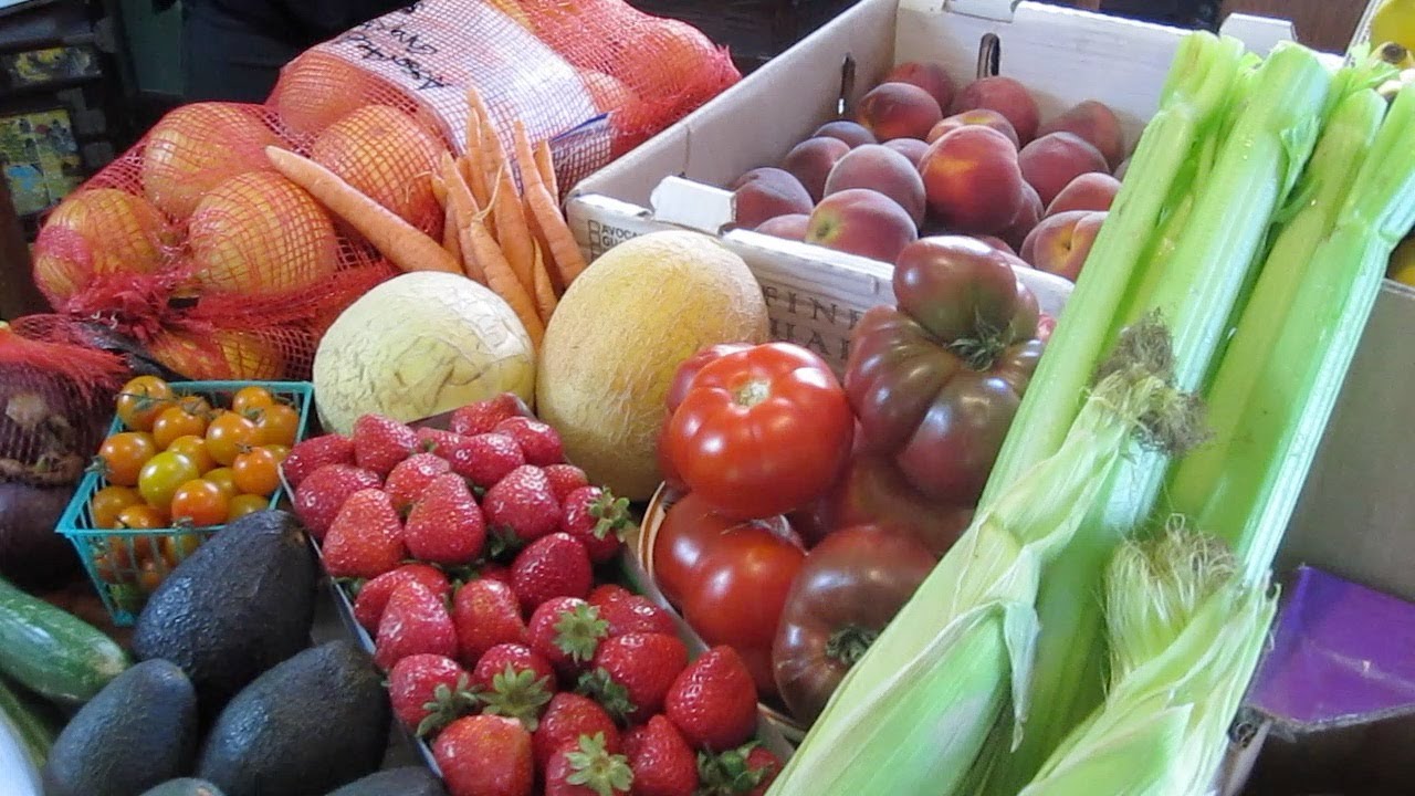 What Do Happy Healthy Vegans Eat in a Week? - YouTube