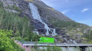Chasing Waterfalls Around the World Explore and Appreciate the Beauty of These Amazing Creations 