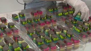 Long Island rainbow cookie factory screenshot 4