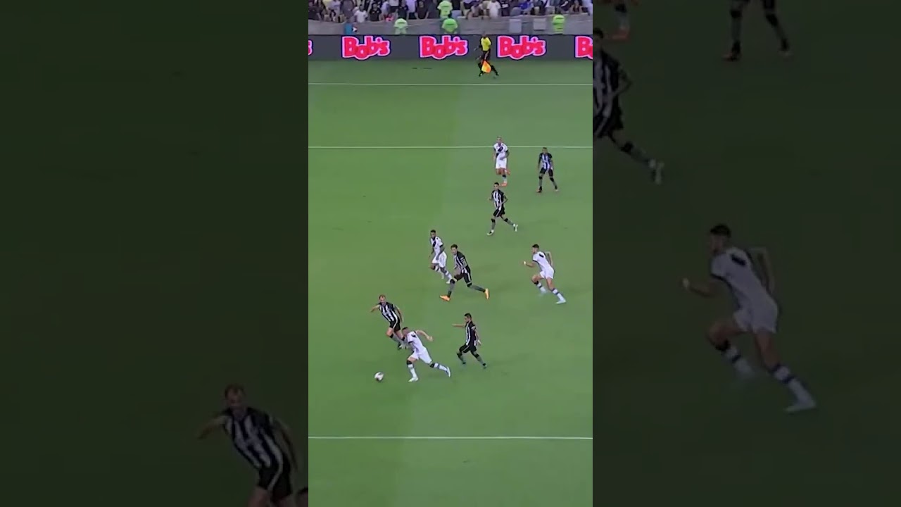 AI NÃO, PEDRO RAUL… QUE GOL INACREDITÁVEL PERDEU O ATACANTE DO VASCO NO CLÁSSICO CONTRA O BOTAFOGO