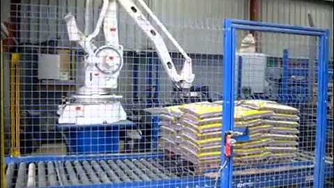 Form Fill and Seal Machine| RMGroup UK