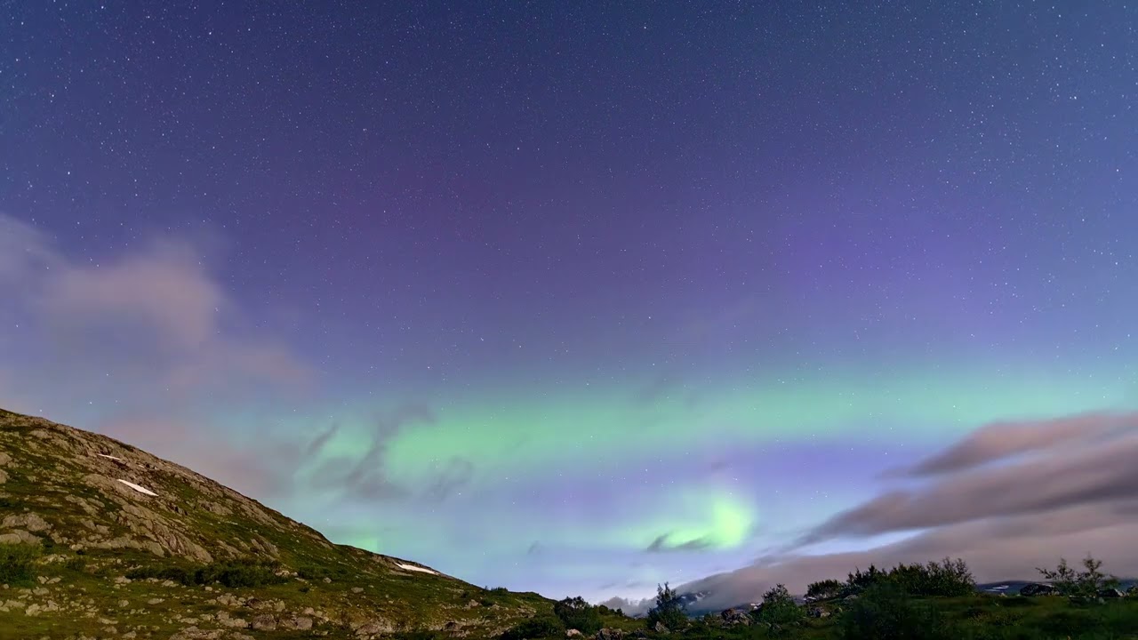 Aurora Borealis over Strynefjell 2022-08-18