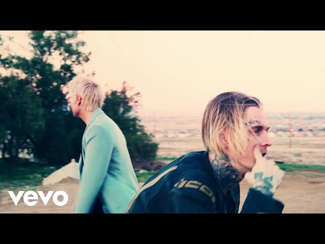 Aaron Carter, 3D FRIENDS - She Just Wanna Ride [Official Video]