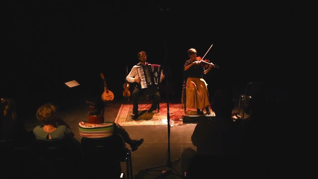 Azind   Gankino Horo (traditional)