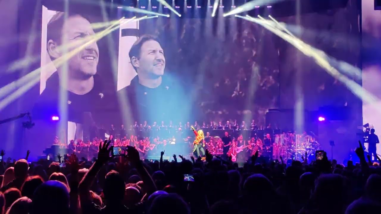 Depeche mode 101 Hang MVM DOME 2025 Rúzsa Magdi: Enjoy The Silence 