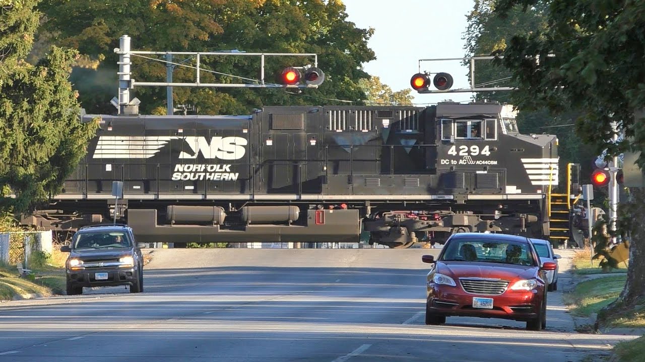 10/5/20 - NS 167 at Centralia, IL
