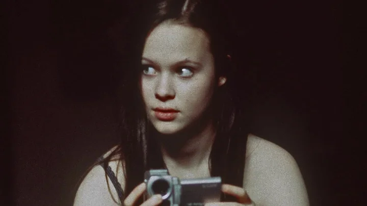 Thora Birch talks about the "stain" on American Be...