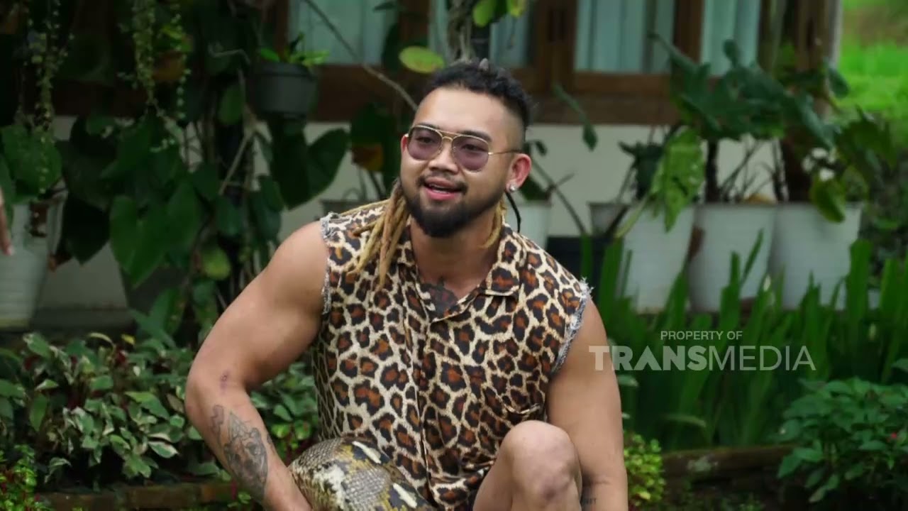 ADUH SEMUA IKUT PANIK NIH ADA ULAR UKURAN JOMBO DI SAMPING KOLAM | DIARY THE ONSU (1/1/22) P3