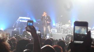 R. Kelly - R&B Thug acapalla / Feeling On Your Booty live @ HMH Amsterdam 19 April 2011