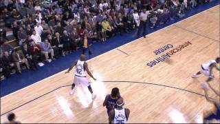 Kobe Bryant posterize Erick Dampier