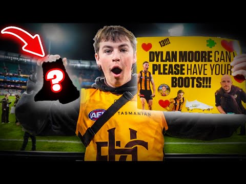 ASKING AN AFL PLAYER FOR THEIR BOOTS!!! (HAWTHORN VS COLLINGWOOD AFL)
