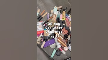 Time for a makeup declutter #decluttering #declutter #cleaning #cleantok #organization #genz