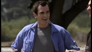 Phil gets hit in the face: Modern Family