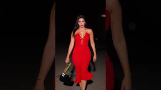 This Model Is Gorgeous With This Beautiful Red Dress Glamorous Fashion Style 