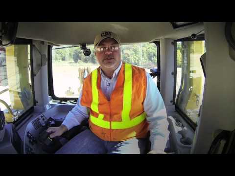 Cat® Large Dozer Integrated Technologies — Automated Blade Assist