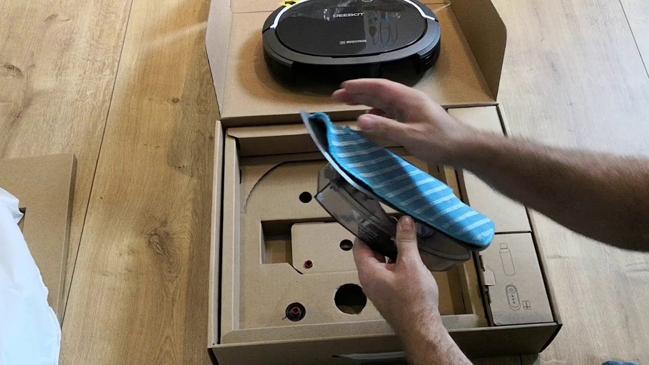 Ecovacs Deebot OZMO Slim 10 Unboxing - YouTube