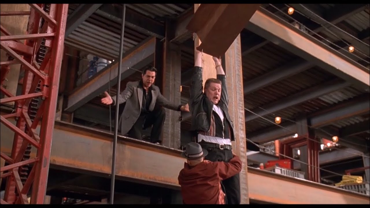 Погоня на стройке — Младенец на прогулке, или Ползком от гангстеров ...