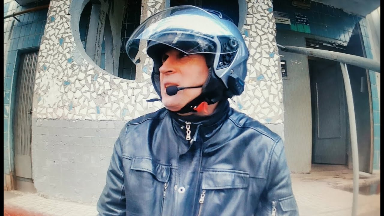 установка видеорегистратора на мото - YouTube