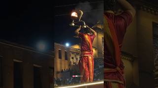 Kashi Ki Galiya Tu…#SunnbanarasiyaFor More Follow #varanasi #kashi #banaras #varanasi_kashi_banaras