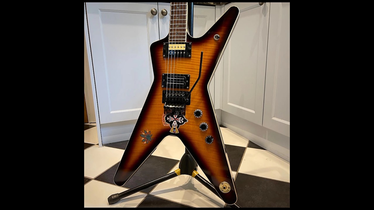 Guarda Dimebag Darrell Guitar Tone & Gear for Vulgar & Far Beyond Driven: Dean ML, Randall Century 200. su YouTube Guarda Dimebag Darrell Guitar Tone & Gear for Vulgar & Far Beyond Driven: Dean ML, Randall Century 200. su YouTube