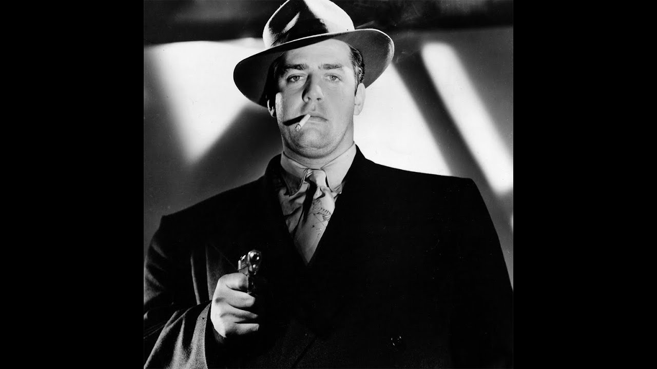 10 things You Should Know About Raymond Burr - YouTube
