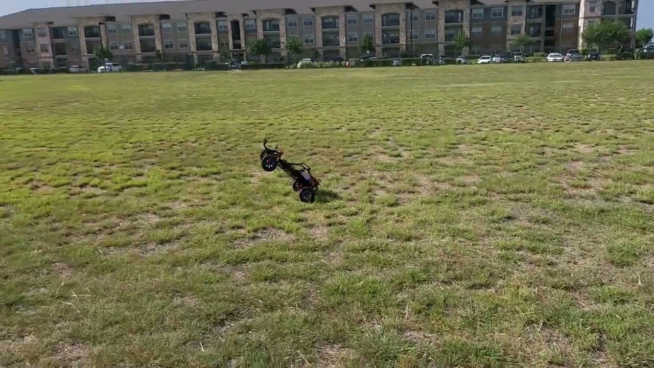 Rovan 5t baja flier 300amp electric conversion.