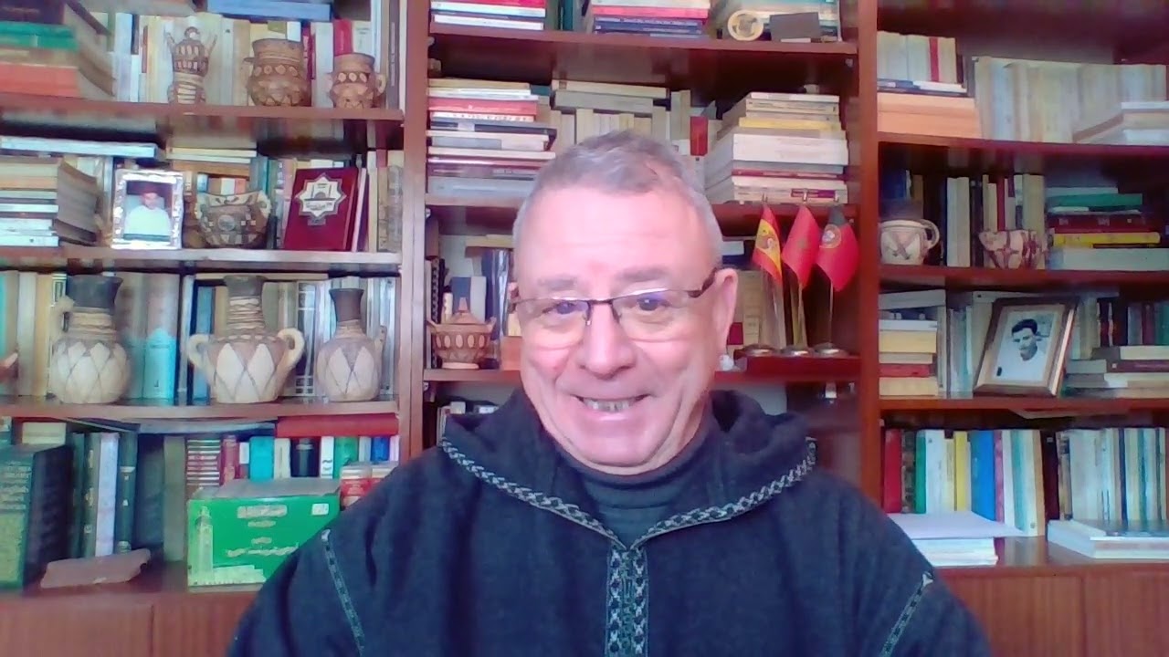 آش كَ نْديرُو بْالفصحى؟