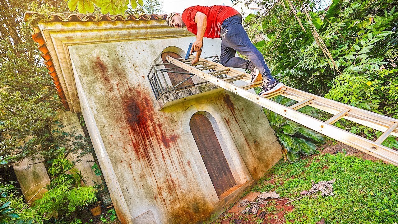ENTREI NA CASA DA BONECA DA NOSSA MANSÃO ABANDONADA DE DIA
